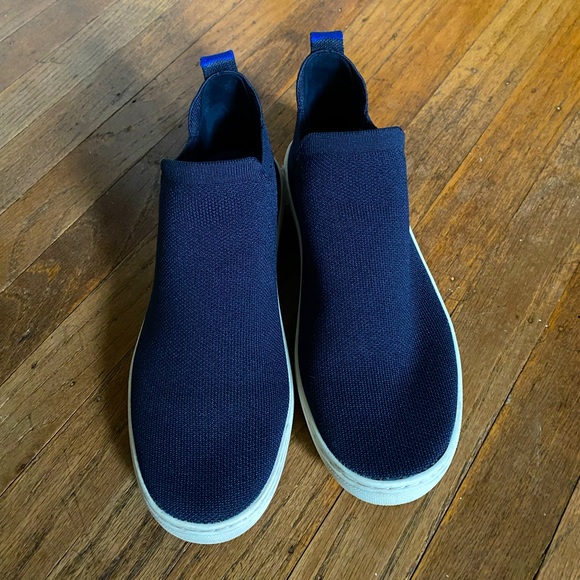 Rothy’s Navy Chelsea Slip-On Boots - Picture 3 of 7